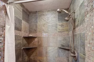 696 Liberty St, Ashland, OR 97520 - Photo 23