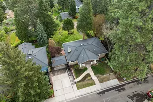 696 Liberty St, Ashland, OR 97520 - Photo 81