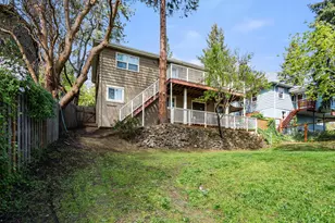 696 Liberty St, Ashland, OR 97520 - Photo 67