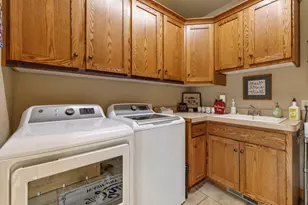 1164 Paper Birch Wy, Klamath Falls, OR 97601 - Photo 51