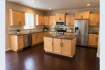 2781 NE Spring Water Place, Bend, OR 97701 - Photo 7
