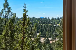 2068 NW Cascade View Dr, Bend, OR 97703 - Photo 73