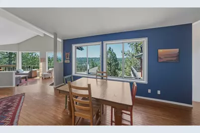 2068 NW Cascade View Drive, Bend, OR 97703 - Photo 17