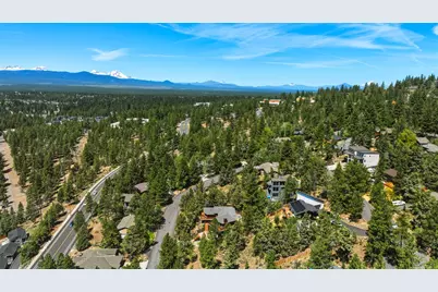 2068 NW Cascade View Drive, Bend, OR 97703 - Photo 65
