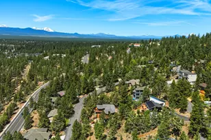2068 NW Cascade View Dr, Bend, OR 97703 - Photo 65