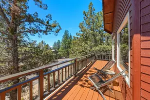 2068 NW Cascade View Dr, Bend, OR 97703 - Photo 49