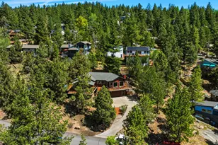 2068 NW Cascade View Dr, Bend, OR 97703 - Photo 61