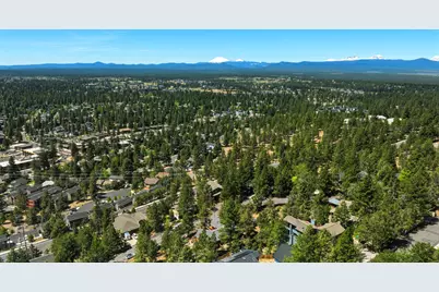 2068 NW Cascade View Drive, Bend, OR 97703 - Photo 67