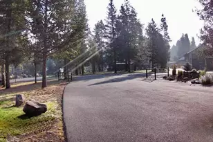 15003 E River Loop Dr E, Bend, OR 97707 - Photo 23