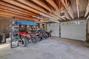 15003 E River Loop Dr E, Bend, OR 97707 - Photo 27