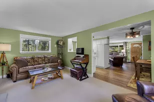 15003 E River Loop Dr E, Bend, OR 97707 - Photo 11