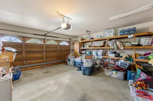 2701 Salmon Cir, Grants Pass, OR 97527 - Photo 19