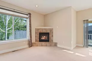 2221 NE Indigo Ln, Bend, OR 97701 - Photo 15