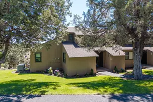 1970 Redtail Hawk Dr, Redmond, OR 97756 - Photo 39