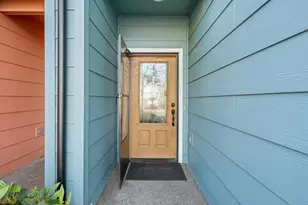 1238 Fruitdale Dr, Grants Pass, OR 97527 - Photo 5