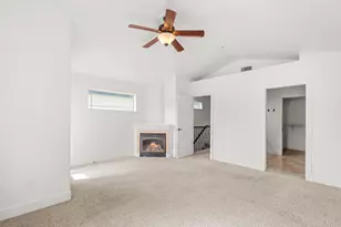 1238 Fruitdale Dr, Grants Pass, OR 97527 - Photo 13