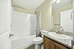 3001 University Rd, Grants Pass, OR 97527 - Photo 19