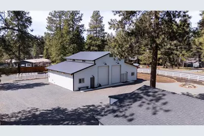 18961 River Woods Drive, Bend, OR 97702 - Photo 5