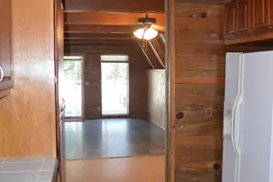 132 Ozmar Ln, Crescent, OR 97733 - Photo 3