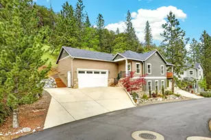 915 Hangman Way, Jacksonville, OR 97530 - Photo 47