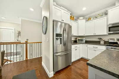 915 Hangman Way, Jacksonville, OR 97530 - Photo 15