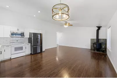 16480 Heath Drive, La Pine, OR 97739 - Photo 11