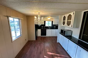 2600 Stearns Way, Medford, OR 97501 - Photo 9