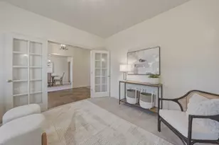 1047 NW Milton Ct, Bend, OR 97703 - Photo 11