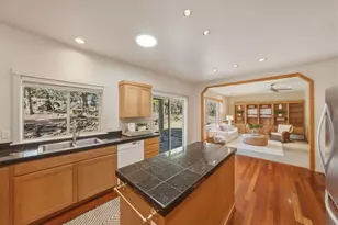 1047 NW Milton Ct, Bend, OR 97703 - Photo 19