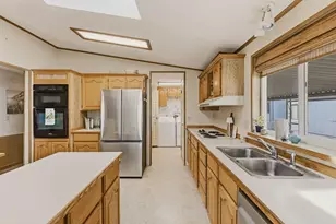 2373 Sequoia Ct, Grants Pass, OR 97527 - Photo 13