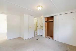 20970 Hicrest Pl, Bend, OR 97703 - Photo 19