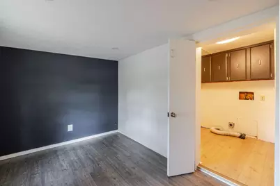 20970 Hicrest Place, Bend, OR 97703 - Photo 23
