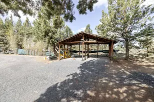 20970 Hicrest Pl, Bend, OR 97703 - Photo 29