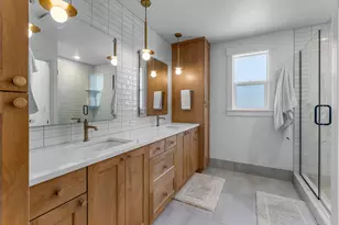19201 NW Mount Shasta Dr, Bend, OR 97703 - Photo 23