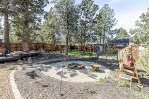 835 SE Polaris Ct, Bend, OR 97702 - Photo 29