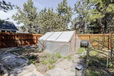 835 SE Polaris Court, Bend, OR 97702 - Photo 25