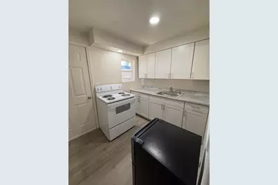 329 S Grape Street, Medford, OR 97501 - Photo 41