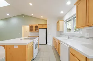 2807 SW 23rd St, Redmond, OR 97756 - Photo 9