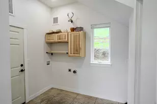 1545 Hwy 238, Jacksonville, OR 97530 - Photo 15