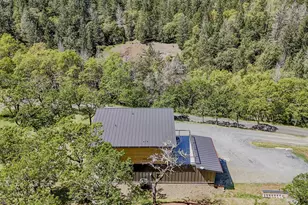 1545 Hwy 238, Jacksonville, OR 97530 - Photo 5