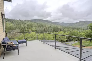1545 Hwy 238, Jacksonville, OR 97530 - Photo 33