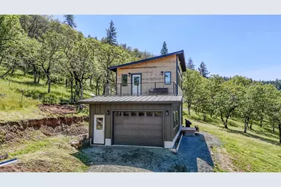 1545 Hwy 238, Jacksonville, OR 97530 - Photo 41