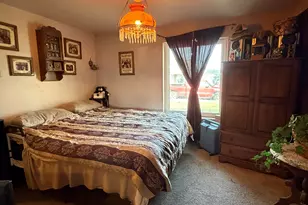2741 SW 28th St, Redmond, OR 97756 - Photo 9