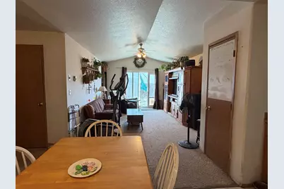 2741 SW 28th Street, Redmond, OR 97756 - Photo 7