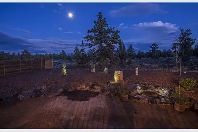 63170 Fremont Road, Bend, OR 97701 - Photo 41
