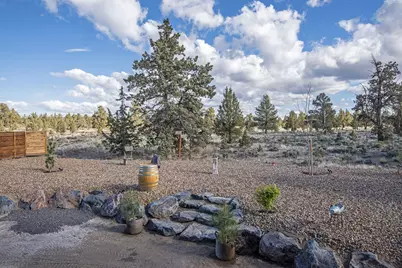 63170 Fremont Road, Bend, OR 97701 - Photo 31