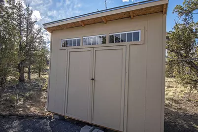 63170 Fremont Road, Bend, OR 97701 - Photo 35