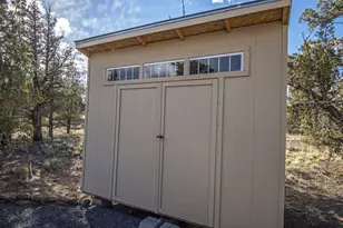 63170 Fremont Rd, Bend, OR 97701 - Photo 35