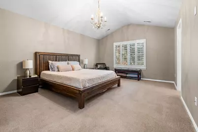 19548 Salmonberry Court, Bend, OR 97702 - Photo 11