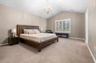 19548 Salmonberry Ct, Bend, OR 97702 - Photo 11